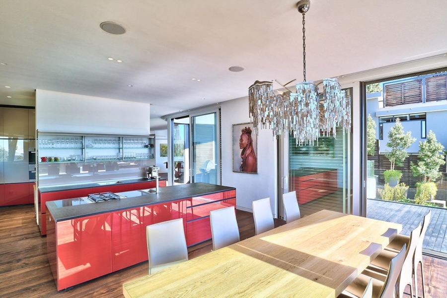 7 Bedroom Property for Sale in Higgovale Western Cape